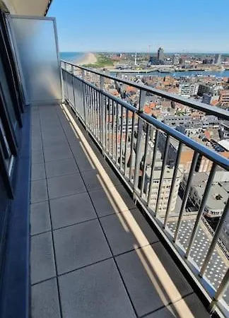 The Sea & View - Parking Optional Apartman